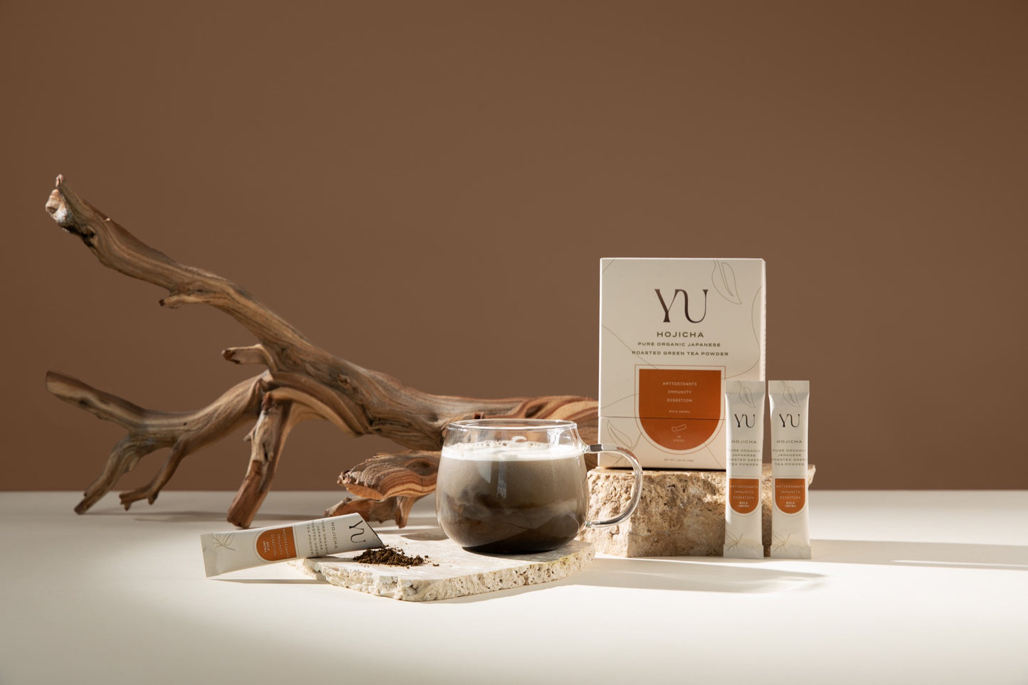 Yu Organic Hojicha Scene